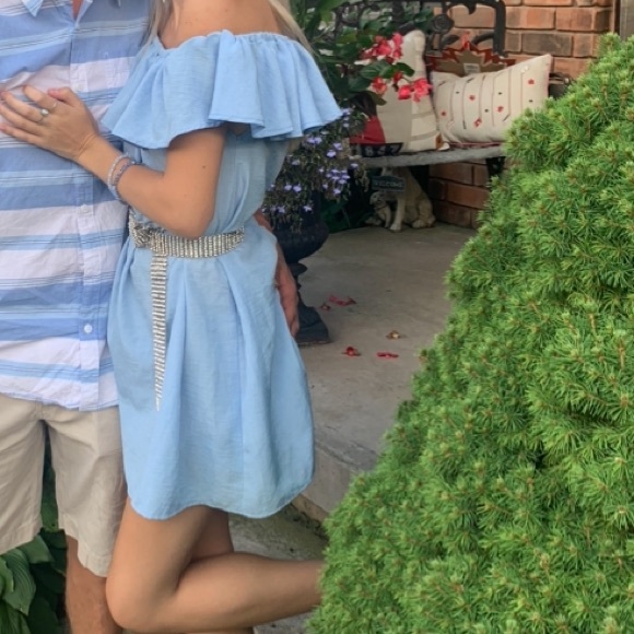 Baby blue dress 🩵 - Picture 1 of 2
